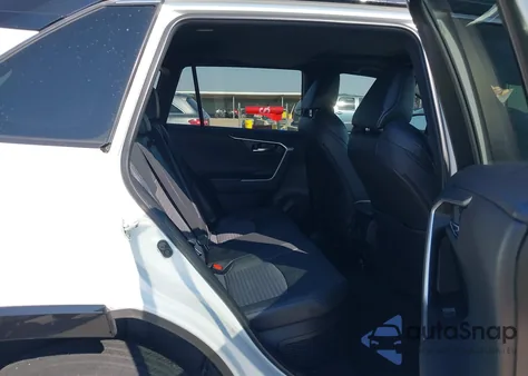 2022 Toyota Rav4 Hybrid Xse from USA, damaged, VIN 2T3E6RFV0NW032218